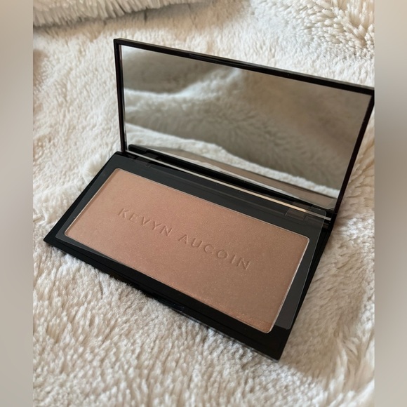 Kevyn Aucoin Highlighting Palette - Sahara - Picture 4 of 9